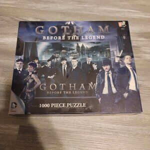 Gotham Before the Legend 1000 Piece Puzzle